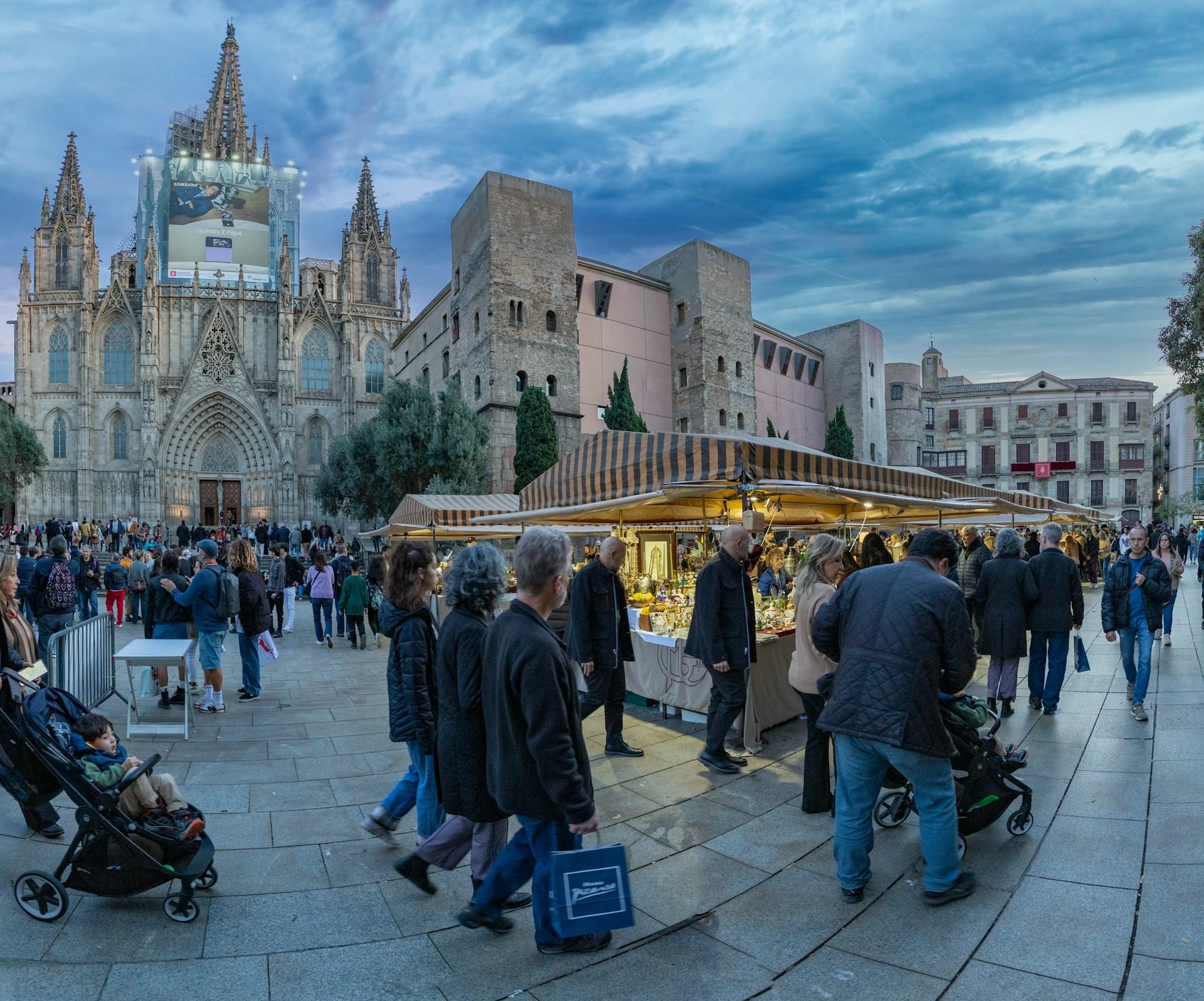 Holiday Shopping in Barcelona: Christmas