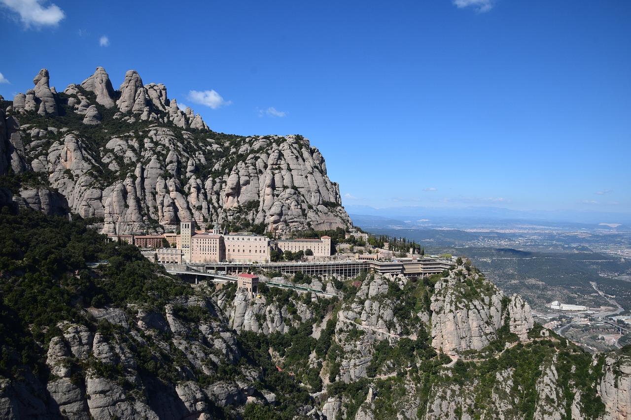 Ultimate Guide to Visiting Montserrat Monastery